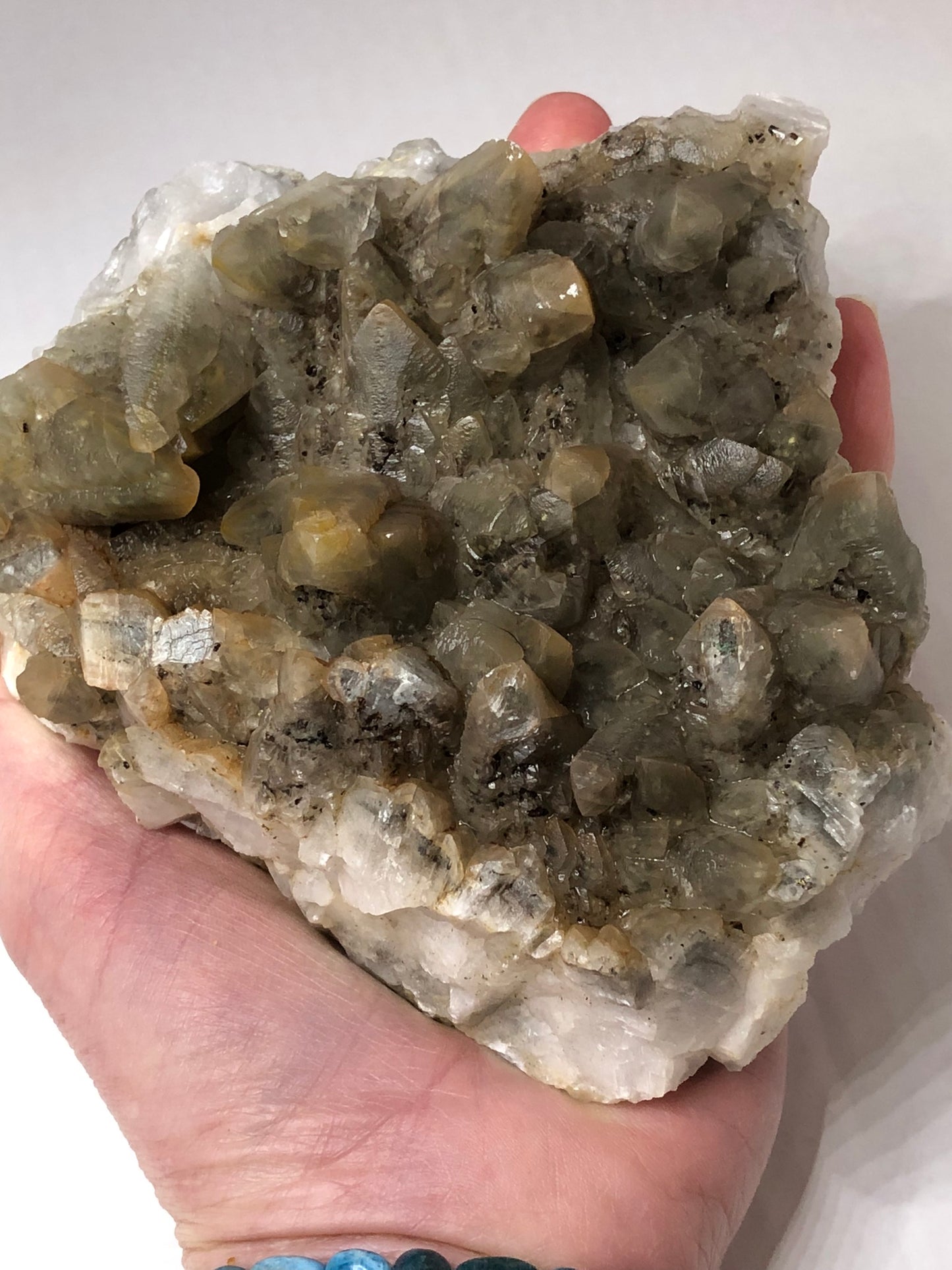 Dogs tooth calcite